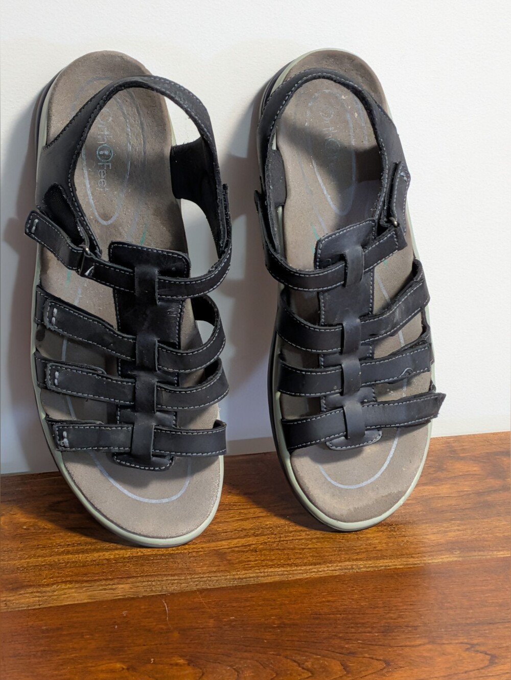 Orthoheel. Black Strappy Comfort Sandals. Size 11.5  Women's. Adjustable Straps.